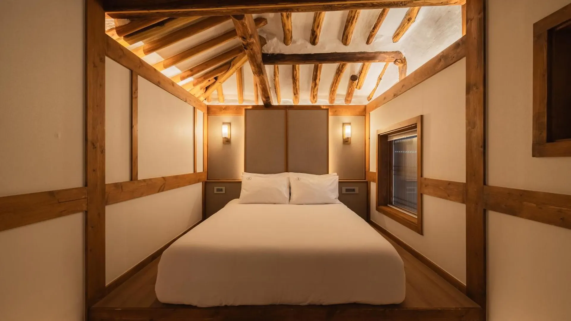 Whispering Garden Villa Seoul South Korea