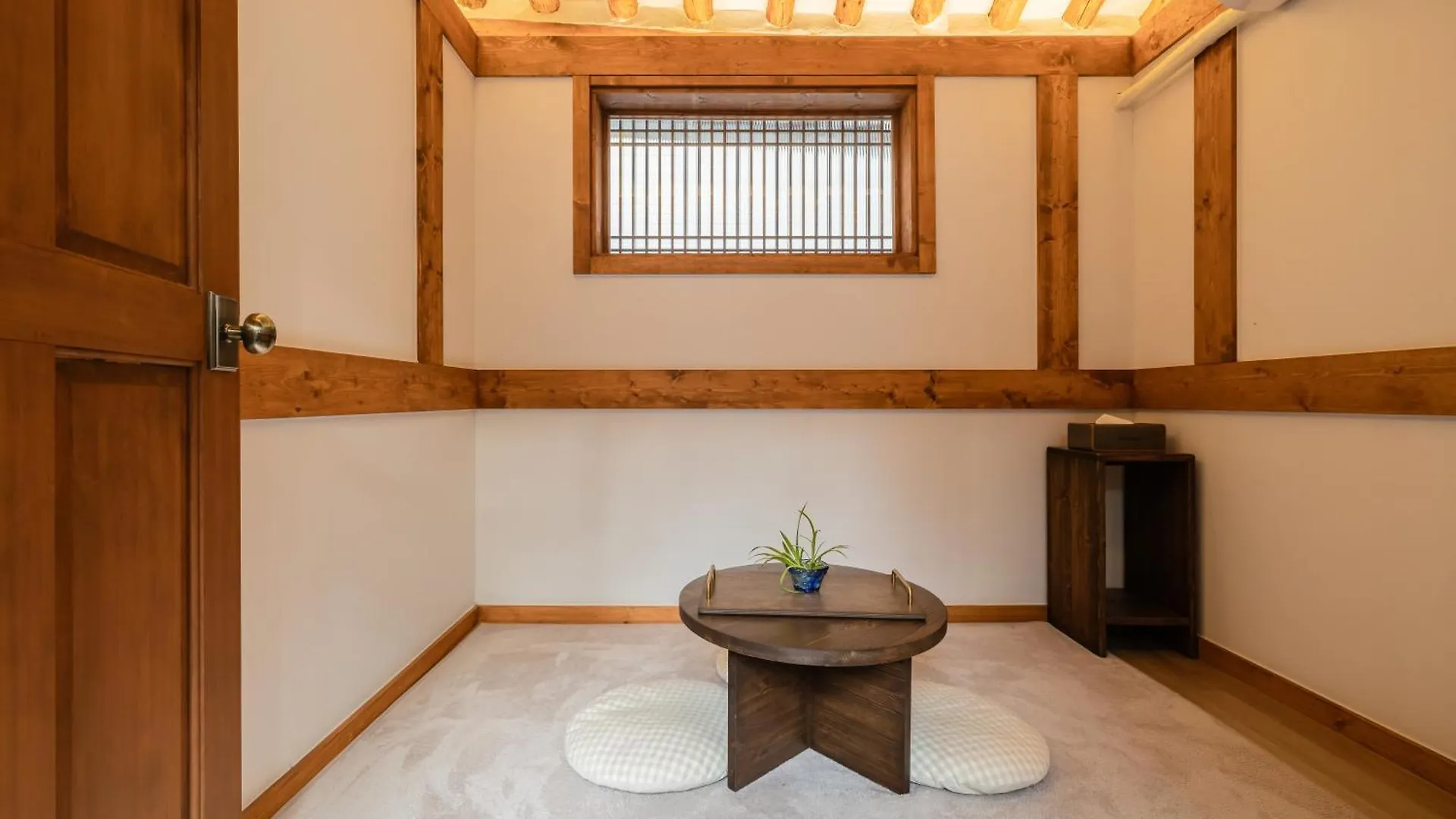 Whispering Garden Villa Seoul